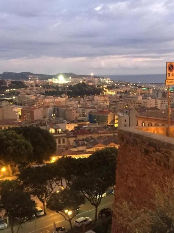 Little Cagliari Apartment