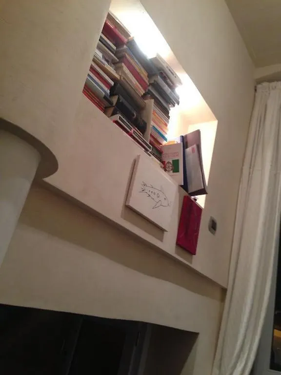 Little Cagliari Apartment